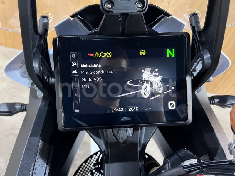 KTM 1290 Super Adventure - Vista 24