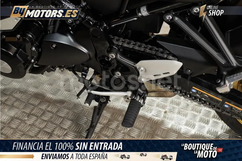 Kawasaki Z900RS - Vista 19