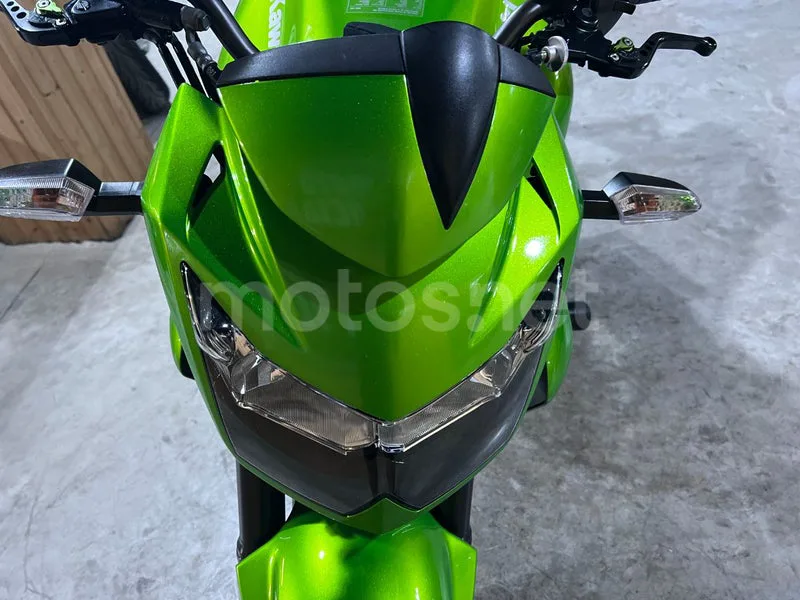 Kawasaki Z750 - Vista 49