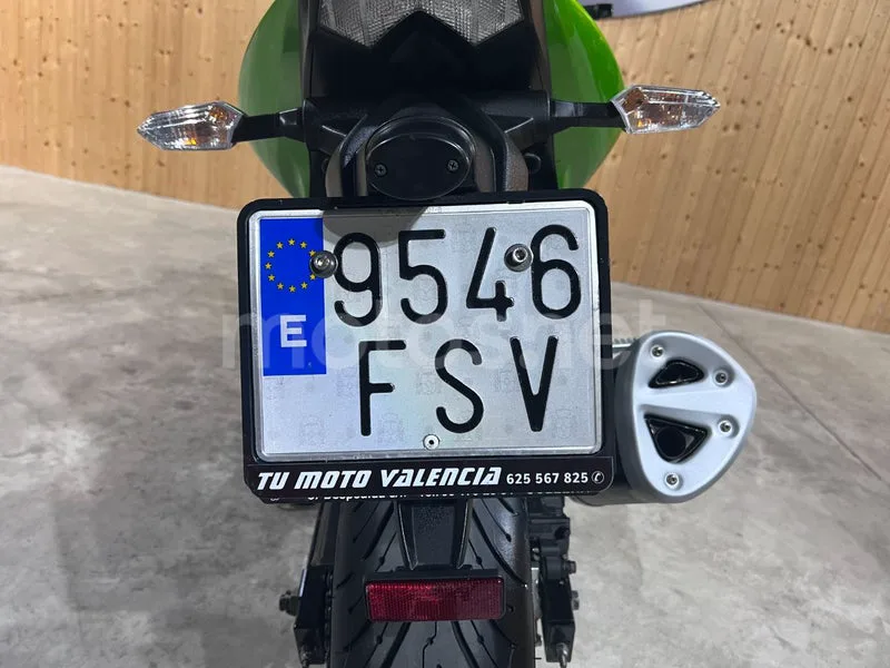 Kawasaki Z750 - Vista 6