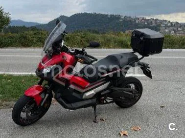 Honda X-ADV - Vista 4