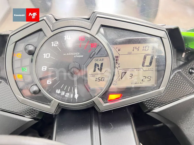 Kawasaki Ninja ZX-6R - Vista 11