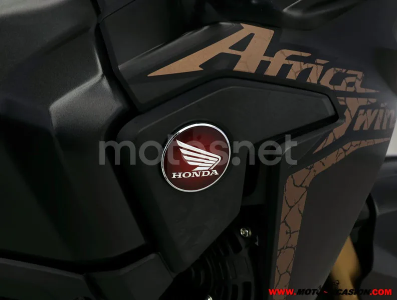Honda CRF1000L Africa Twin - Vista 9