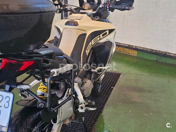 Ducati Multistrada 1260 Enduro - Vista 4