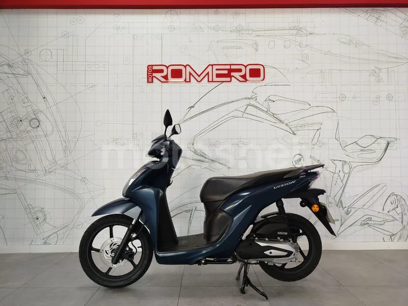 Honda Vision 110 - Vista 4