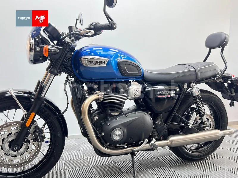 Triumph Bonneville T100 - Vista 7