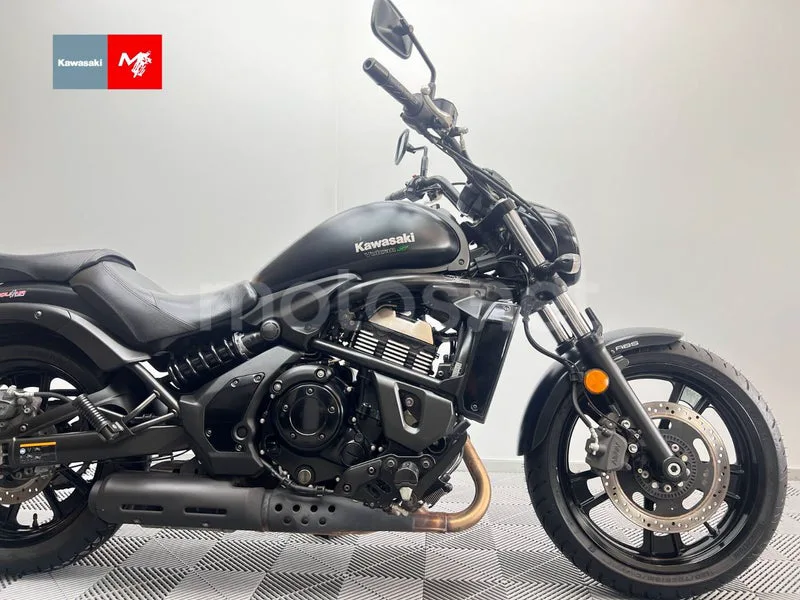 Kawasaki Vulcan S - Vista 3