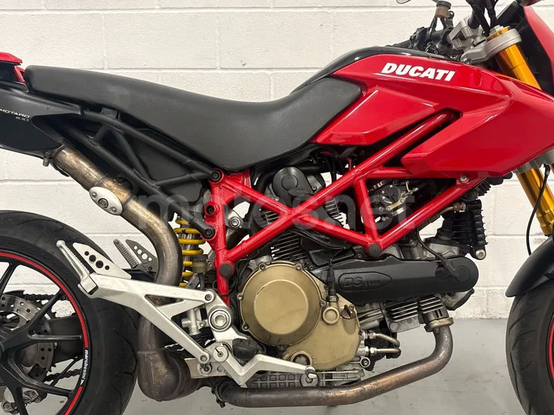 Ducati Hypermotard 1100 S - Vista 13