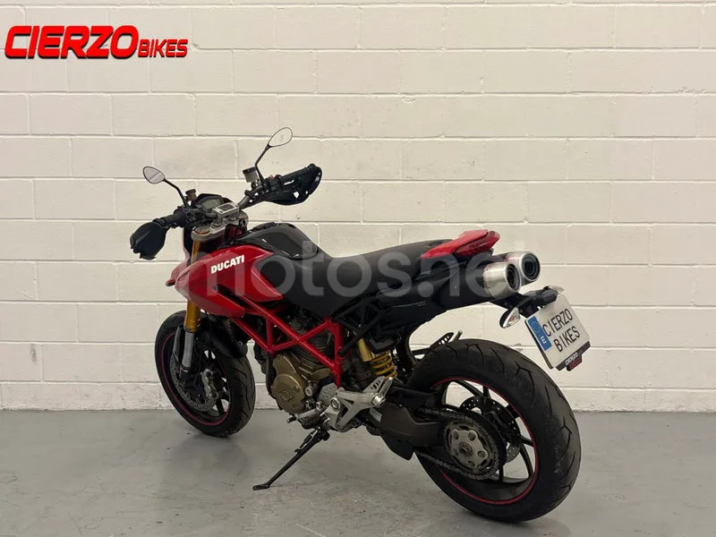 Ducati Hypermotard 1100 S - Vista 4