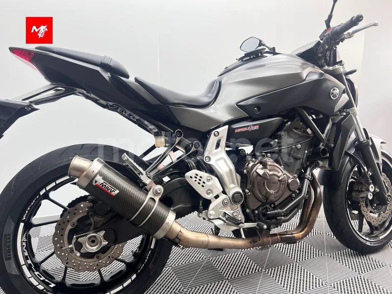 Yamaha MT-07 - Vista 5