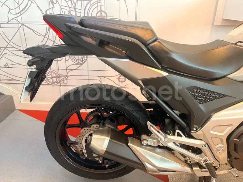 Honda NC750X - Vista 8