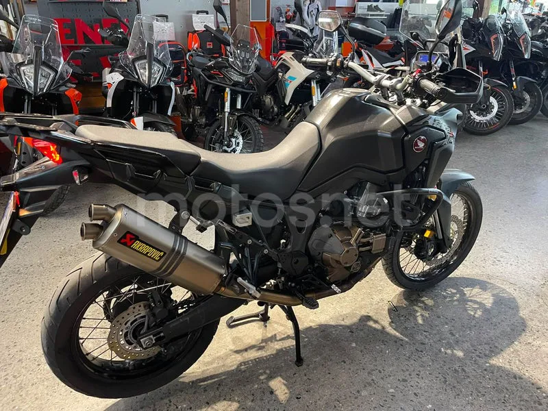 Honda CRF1000L Africa Twin - Vista 7
