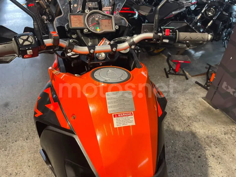 KTM 1090 Adventure - Vista 3