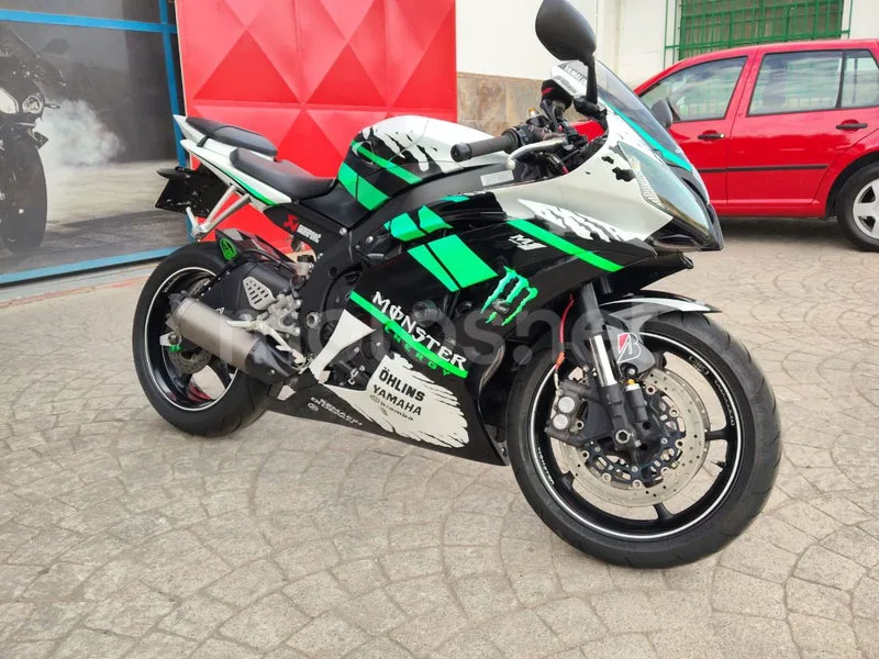Yamaha YZF-R6 6900 € 2006 Granada - 1