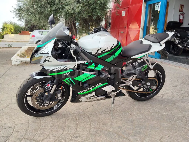 Yamaha YZF-R6 6900 € 2006 Granada - 2
