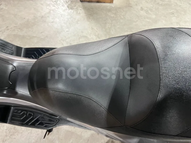 Kymco Grand Dink 125 - Vista 18