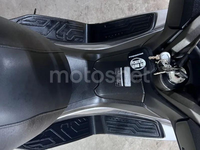 Kymco Grand Dink 125 - Vista 21