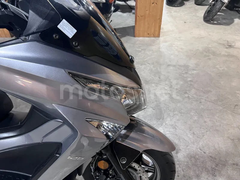 Kymco Grand Dink 125 - Vista 50