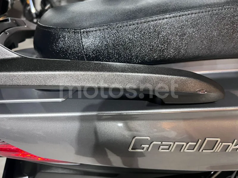 Kymco Grand Dink 125 - Vista 53