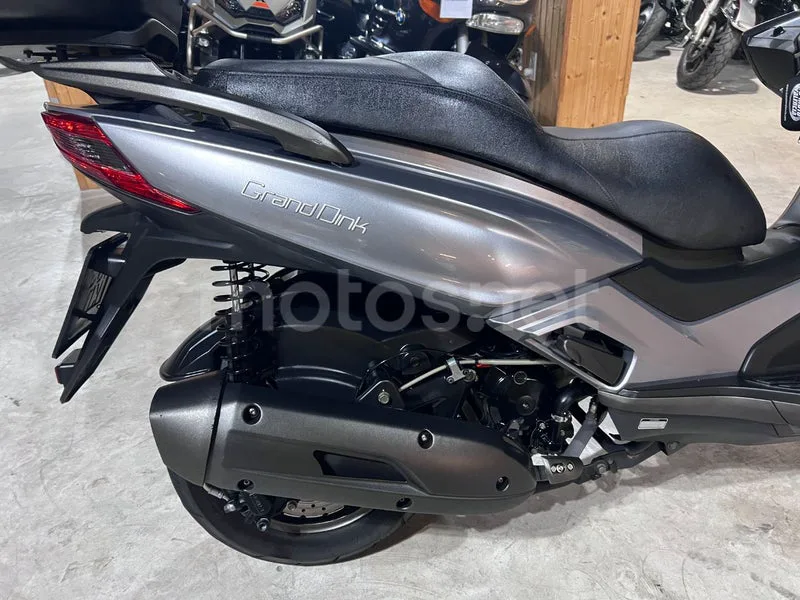 Kymco Grand Dink 125 - Vista 57