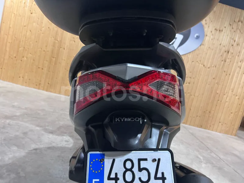 Kymco Grand Dink 125 - Vista 7