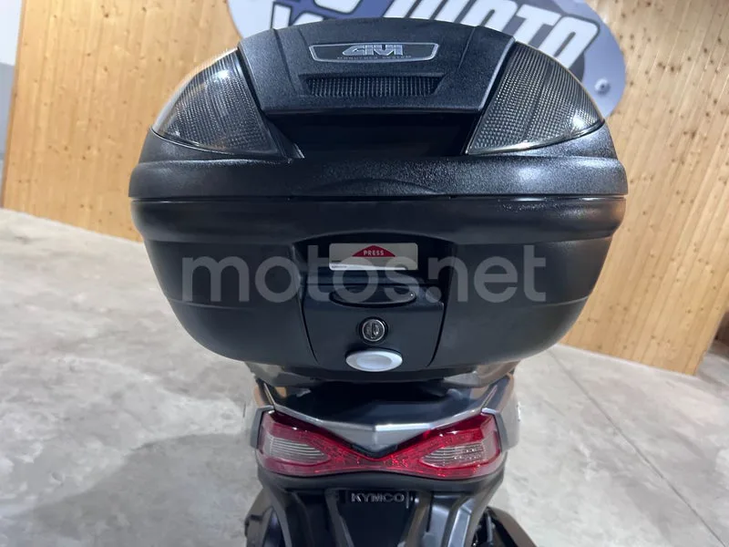 Kymco Grand Dink 125 - Vista 9