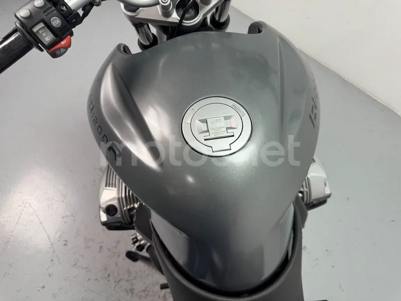 BMW R 1200 R - Vista 13