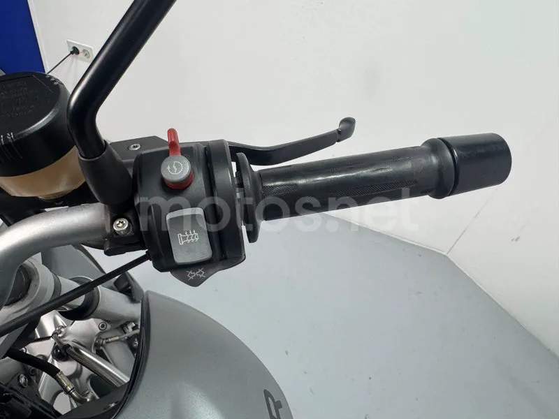 BMW R 1200 R - Vista 15