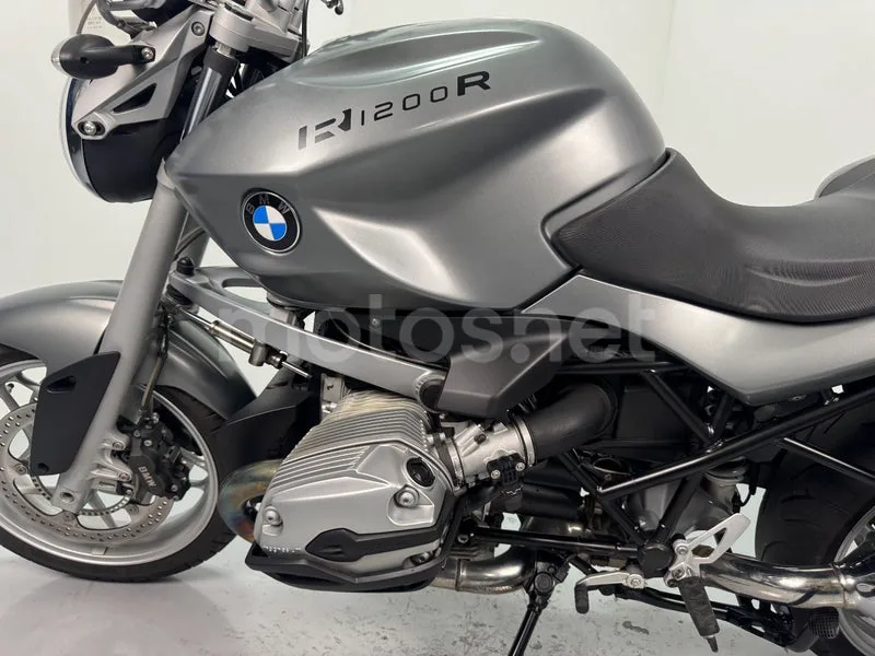 BMW R 1200 R - Vista 7