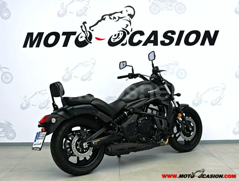 Kawasaki Vulcan S - Vista 3