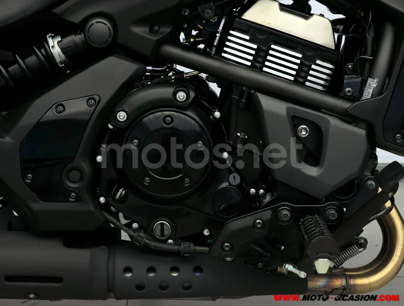 Kawasaki Vulcan S - Vista 5