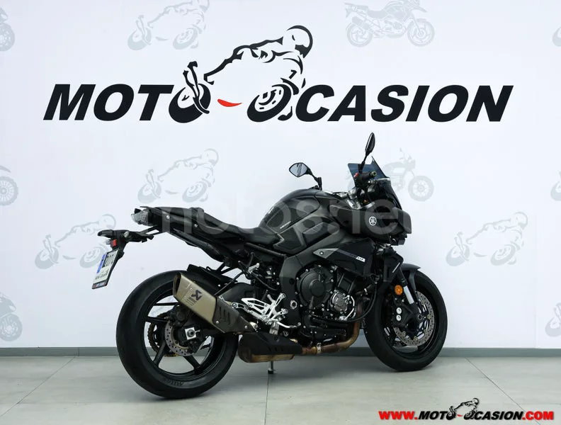 Yamaha MT-10 - Vista 3