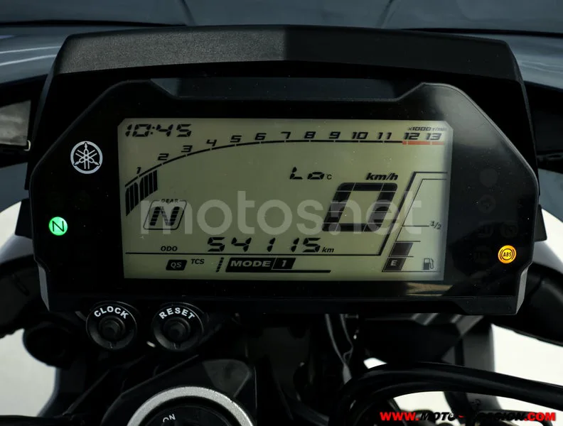 Yamaha MT-10 - Vista 6