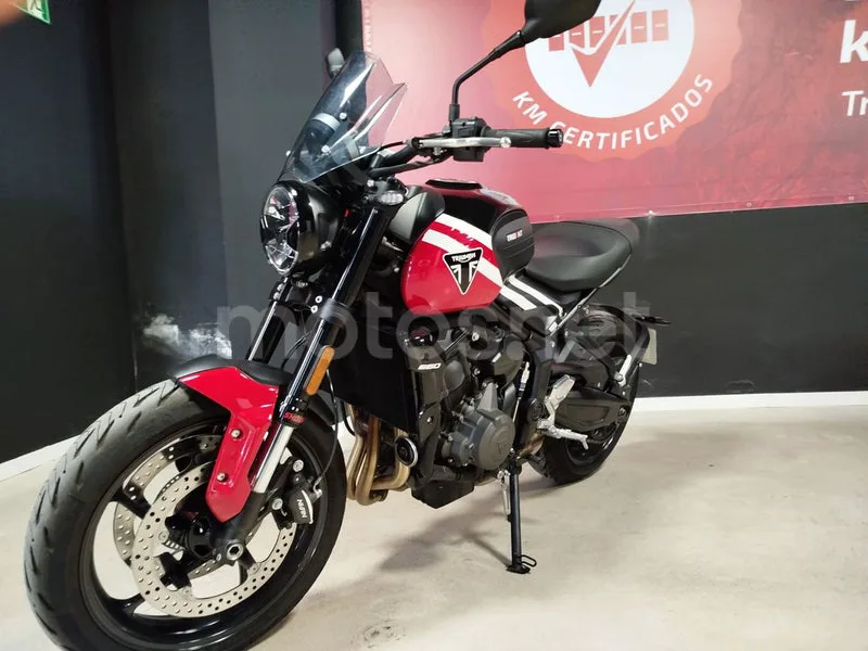 Triumph Trident 660 - Vista 3