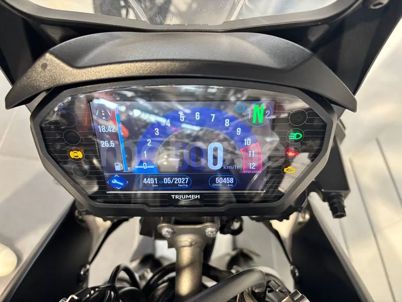 Triumph Tiger 800 XR - Vista 8