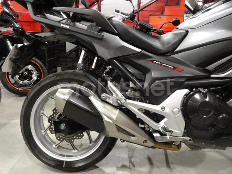 Honda NC750X - Vista 3