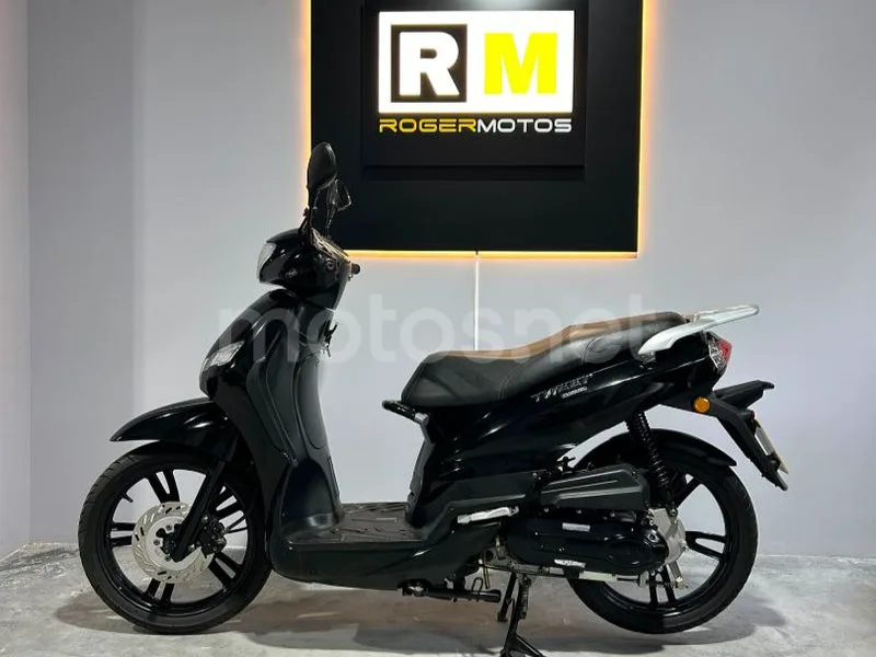 Peugeot Tweet 50 1799 € 2022 Barcelona - 1