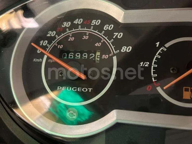 Peugeot Tweet 50 - Vista 16
