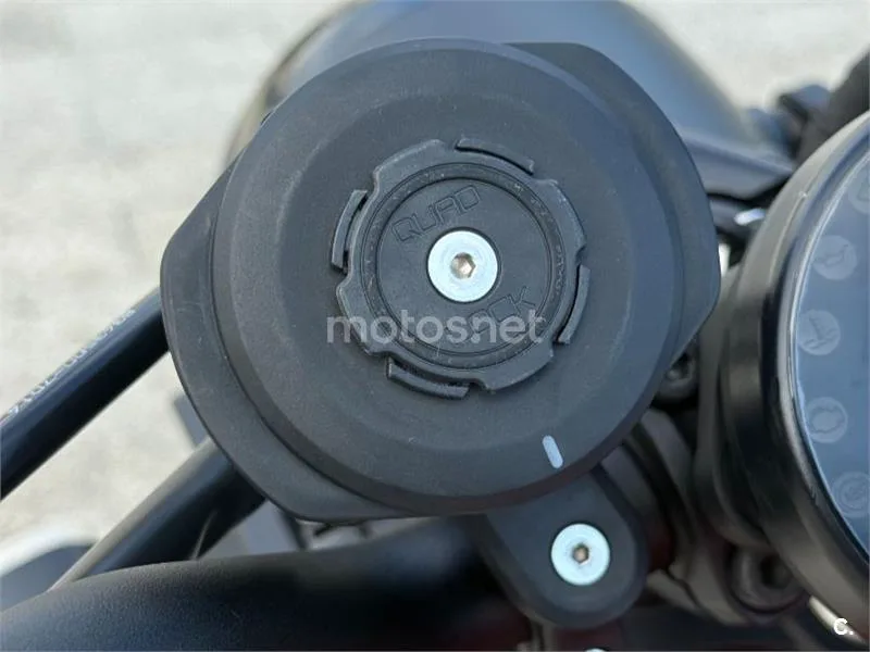 Yamaha XSR700 - Vista 9