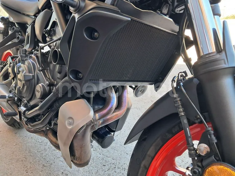Yamaha MT-07 - Vista 7