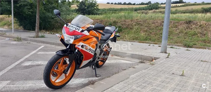 Honda CBR125R 2200 € 2016 Barcelona - 2