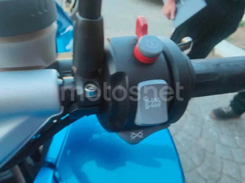BMW K 1200 R Sport - Vista 13