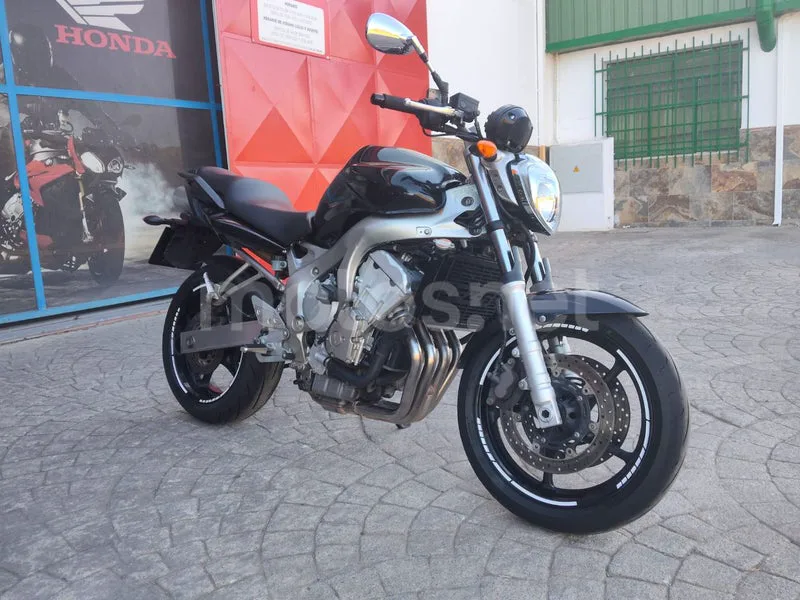 Yamaha FZ6 S2 2900 € 2008 Granada - 1