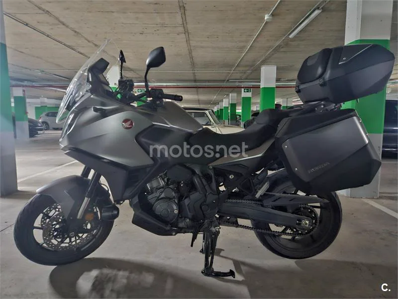 Honda NT1100 11.750 € 2023 Valencia - 1