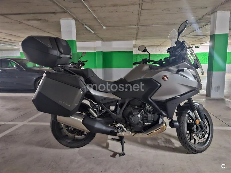 Honda NT1100 - Vista 3