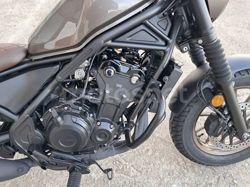 Honda Rebel 500 - Vista 5