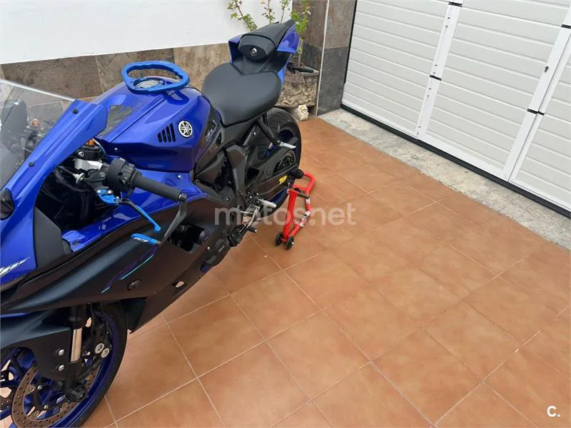 Yamaha YZF-R7 - Vista 4