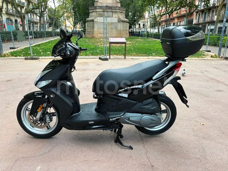 Kymco Agility City 125 - Vista 4