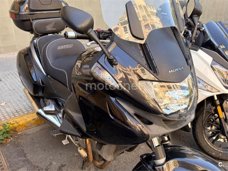Honda NT700V Deauville - Vista 4