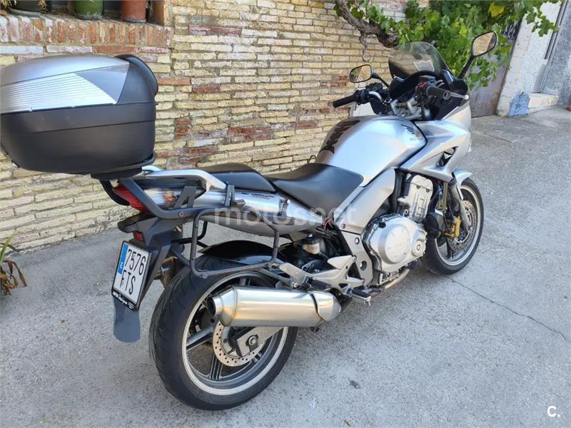 Honda CBF1000 2500 € 2007 Gipuzkoa - 1